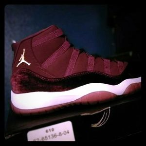jordan 11 maroon suede